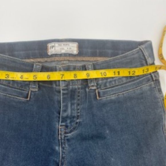 Free People Medium Wash Skinny Jeans Size 25 - Picture 9 of 12